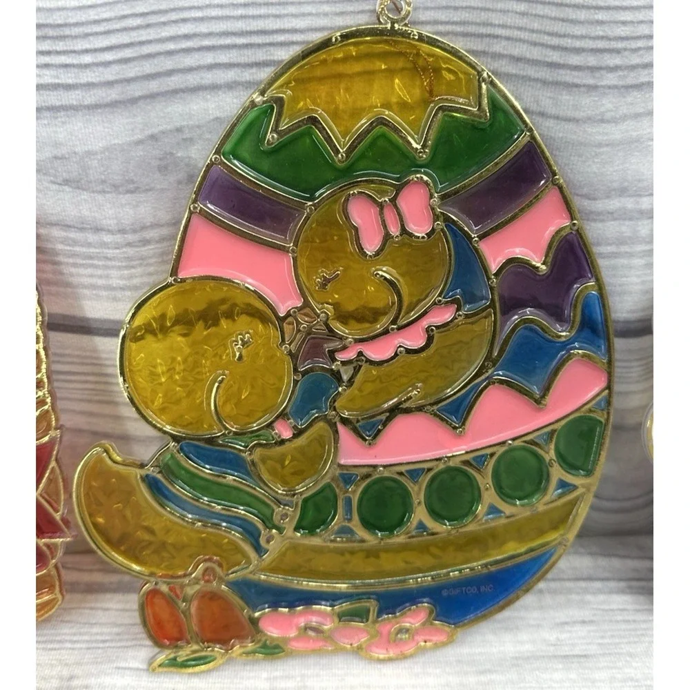 VINTAGE CHRISTMAS STAINED GLASS / EASTER PLASTIC STAINED‎ GLASS LOOK SUNCATCHERS